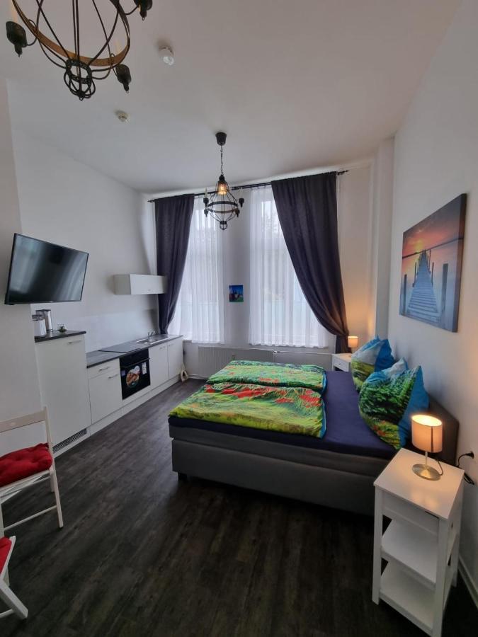 Zum Falschen Fuenfziger Quedlinbourg Extérieur photo